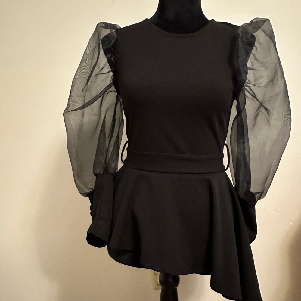 Seduction black top